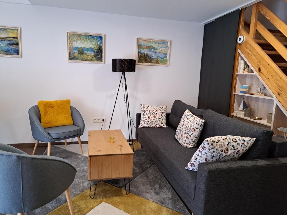 Rozsa Apartman ケストヘイ エクステリア 写真